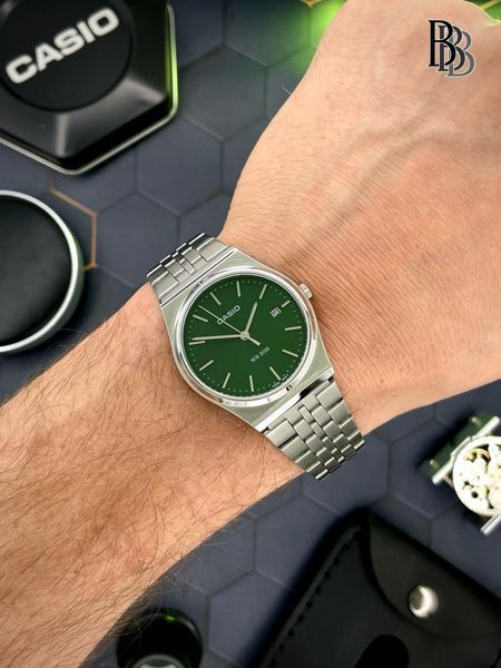 Чоловічий годинник Casio MTP-B145D-3A MTP-B145D-3A фото