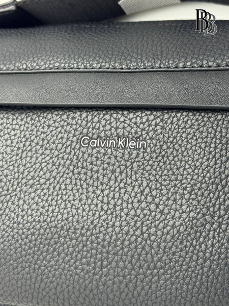 Чоловіча сумка Calvin Klein Must Camera Bag LV04D3084G фото