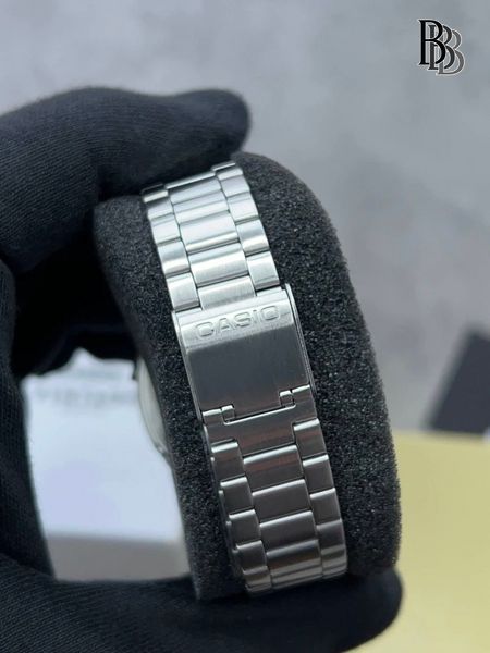 Чоловічий годинник Casio B640WD-1A B640WD-1A фото
