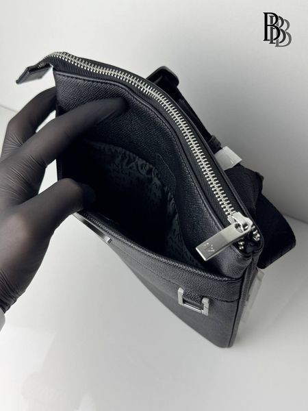 Чоловіча сумка Armani Exchange Faux Leather Shoulder Bag With Front Poc XM002039 фото