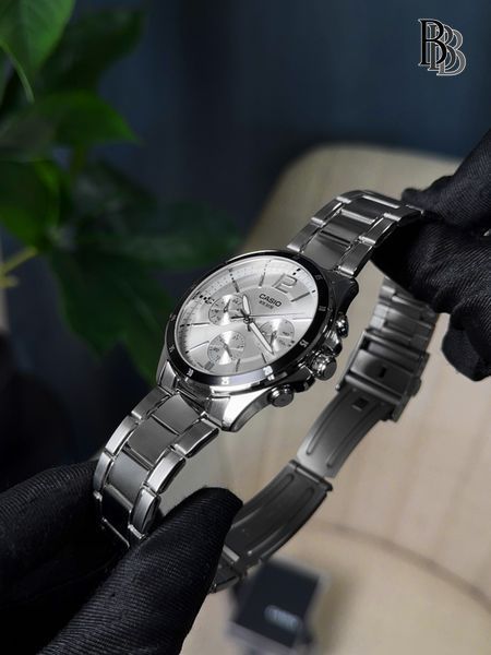 Чоловічий годинник Casio MTP-1374D-7A MTP-1374D-7A фото