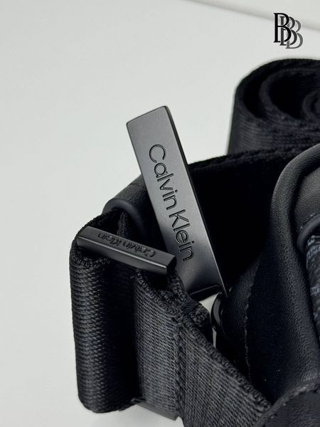 Чоловіча сумка Calvin Klein Must Mono Reporter Black 4D3089G  фото