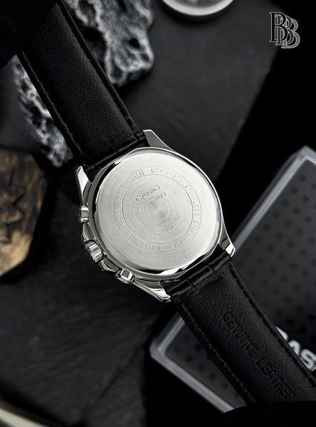 Чоловічий годинник Casio MTP-1374L-1A MTP-1374L-1A фото