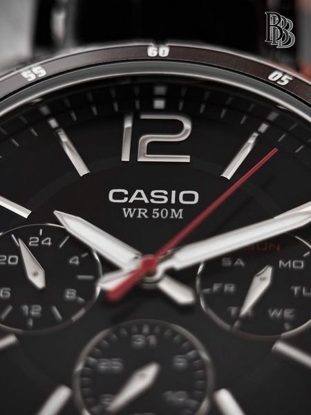 Чоловічий годинник Casio MTP-1374L-1A MTP-1374L-1A фото