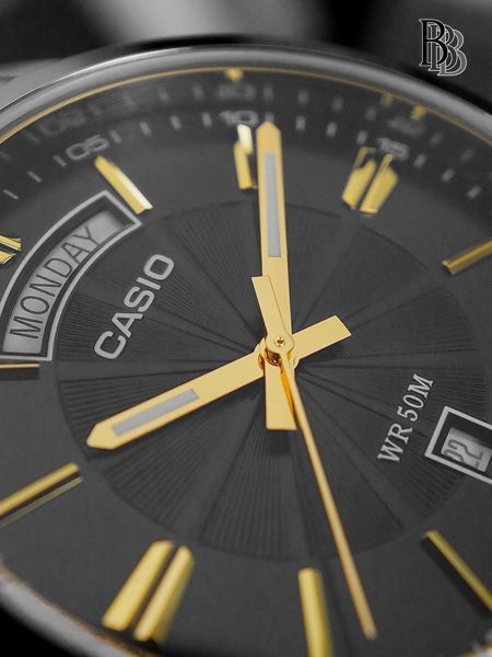 Чоловічий годинник Casio MTP-1381G-1A MTP-1381G-1A фото