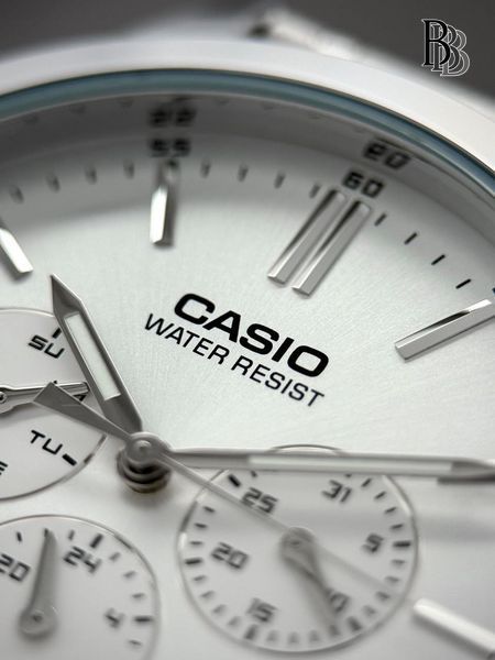 Чоловічий годинник Casio MTP-V300D-7A MTP-V300D-7A фото